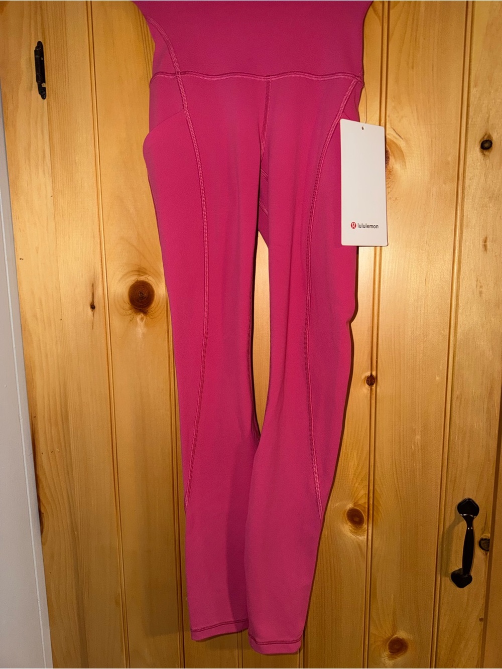 NWT Lululemon High Rise Align Leggings- Vibrant Pink- Size 0